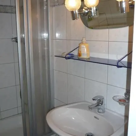 Messe, Airport Duesseldorf, Psd Dome, House In House * דיסלדורף